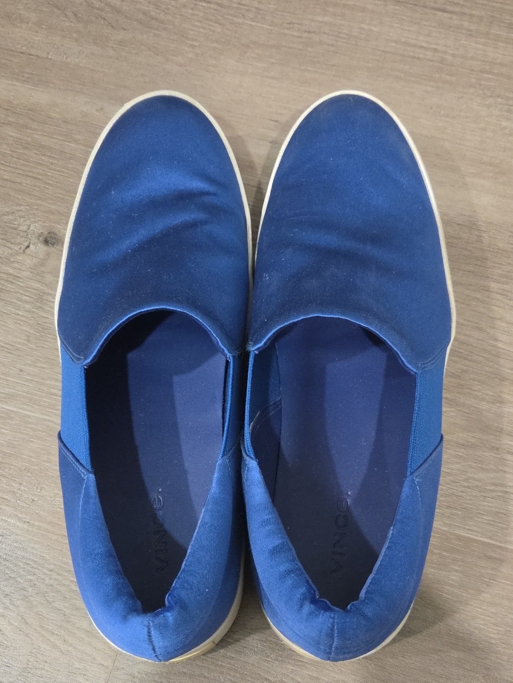 Vince Womens Slip-On Flats in Navy Blue